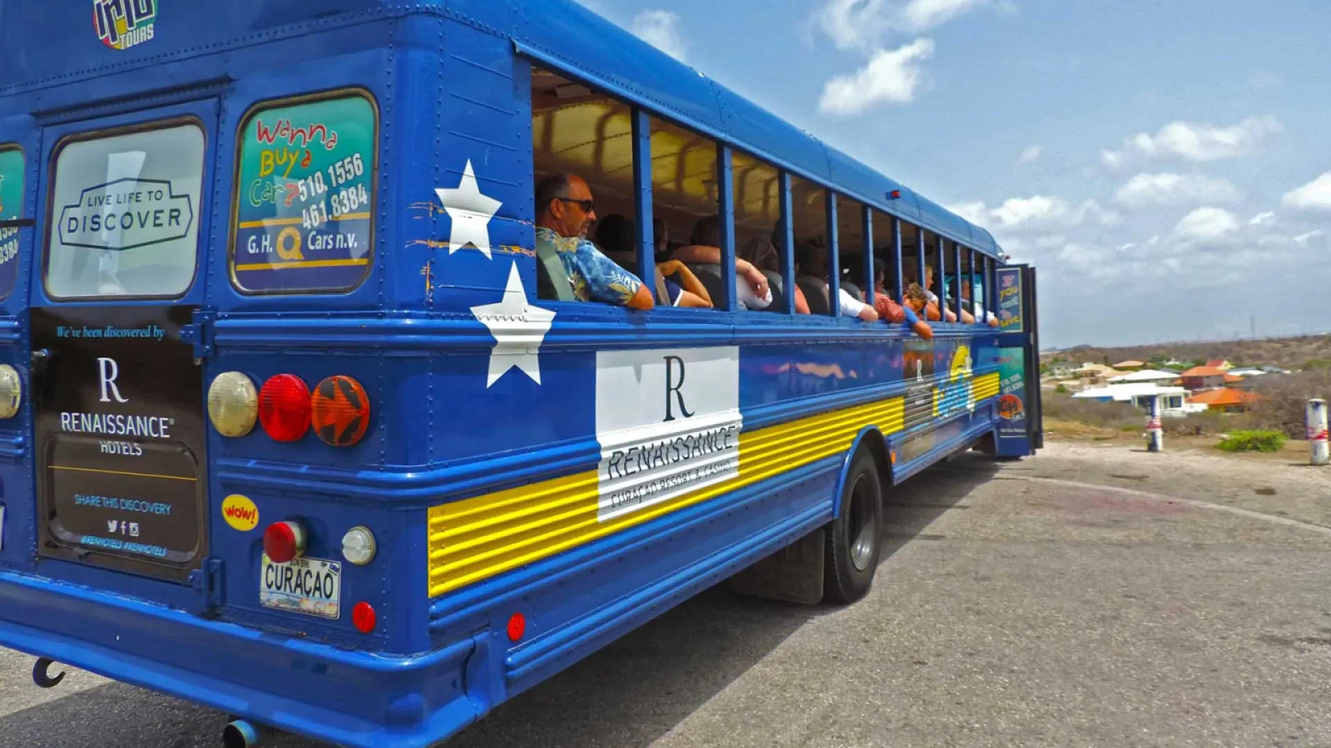 Hato Caves, Turtles and Beach Bus Island Tour of Curacao