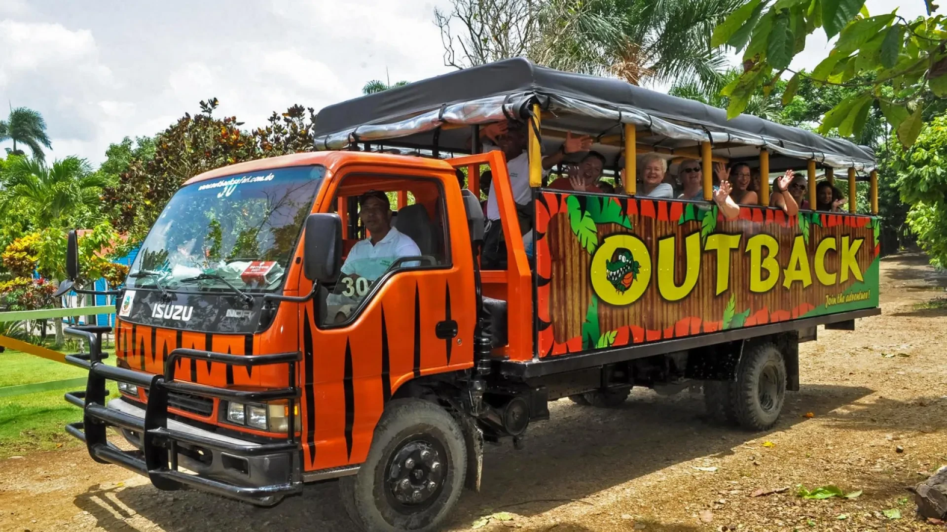 Sightseeing Outback Safari from Cabarete
