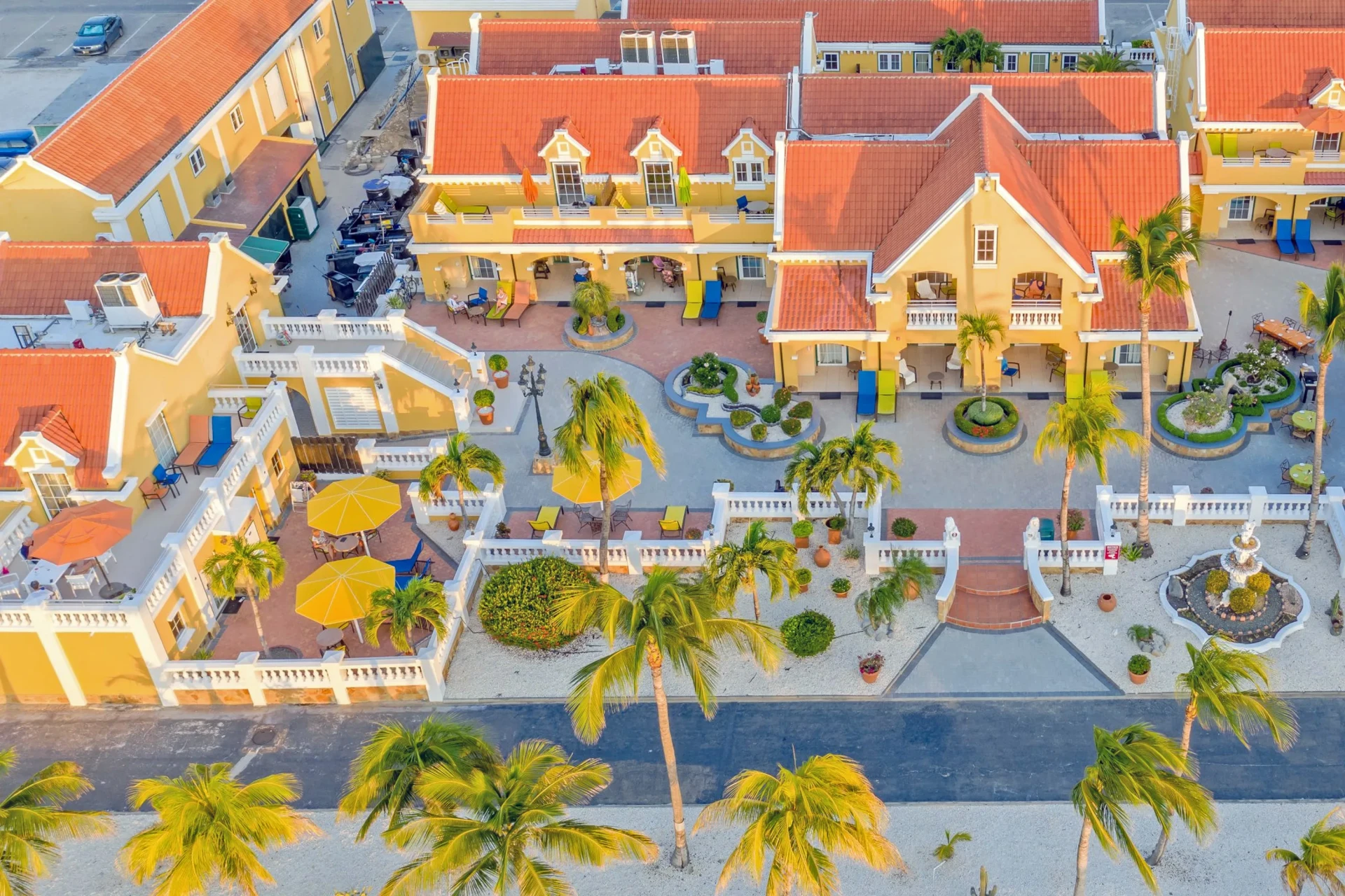 Best place to stay with kids in Aruba Amsterdam Manor