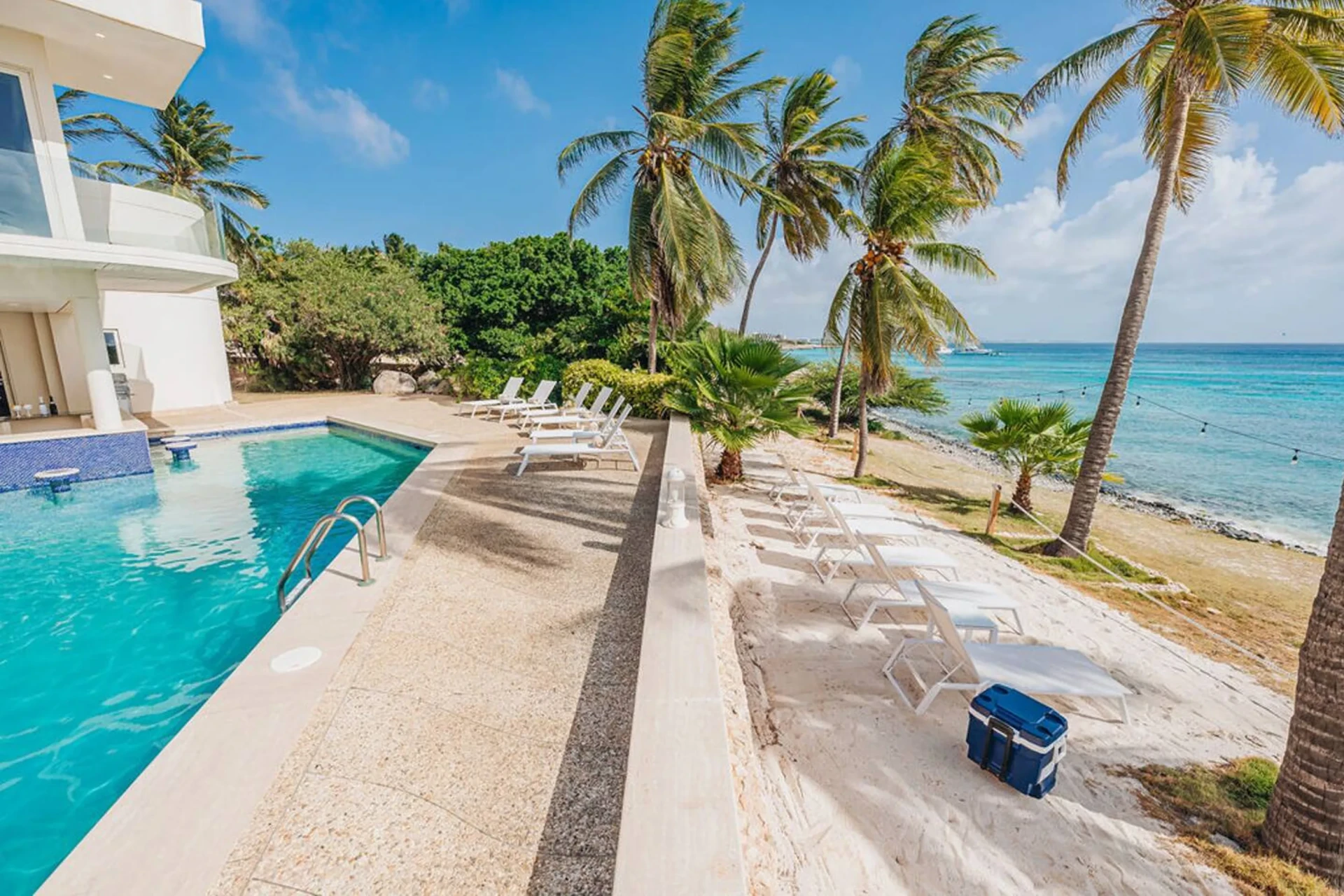 Best luxury villa for groups in Aruba