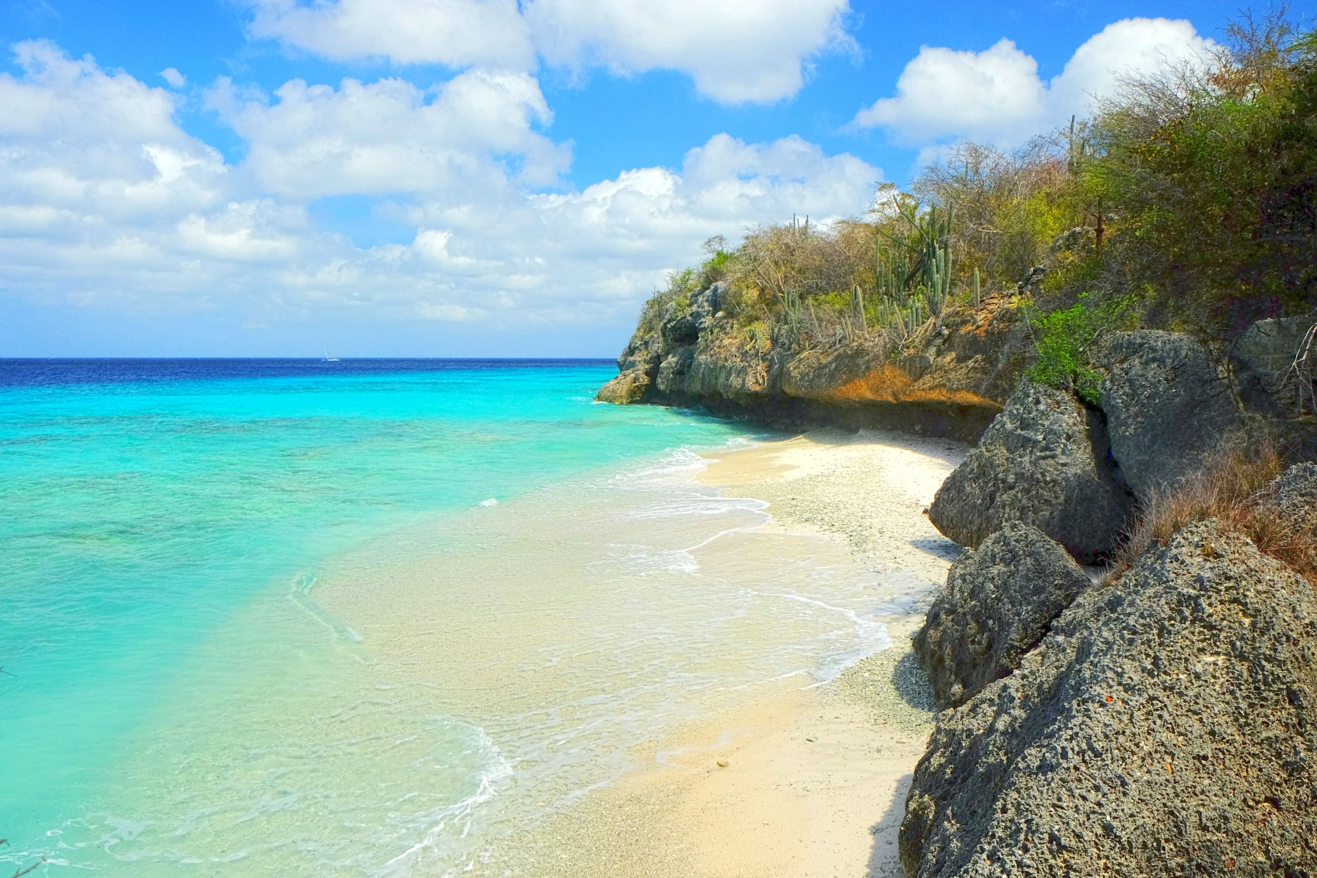 Boka Hulu Curacao